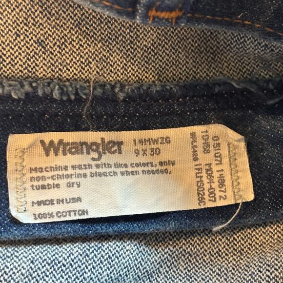 Vintage Wrangler High Rise Tapered Dark Wash Jeans - size 9 (Women's 6) - Picture 5 of 7
